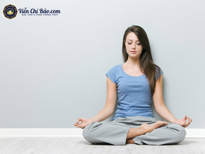 Thực Hành Thiền Nhàn Tênh Với 6 Bước Đơn Giản 2 ngoi-thien-giup-ban-quan-sat-than-tam