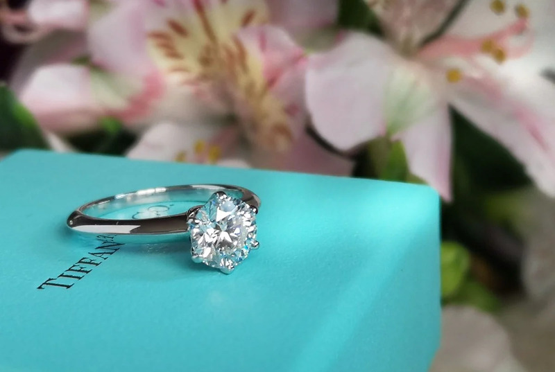 Nhẫn Tiffany & Co – Món quà hoàn hảo cho những dịp đặc biệt hình 1 nhan-tiffany-co-mon-qua-hoan-hao-cho-nhung-dip-dac-biet-hinh-1.jpg
