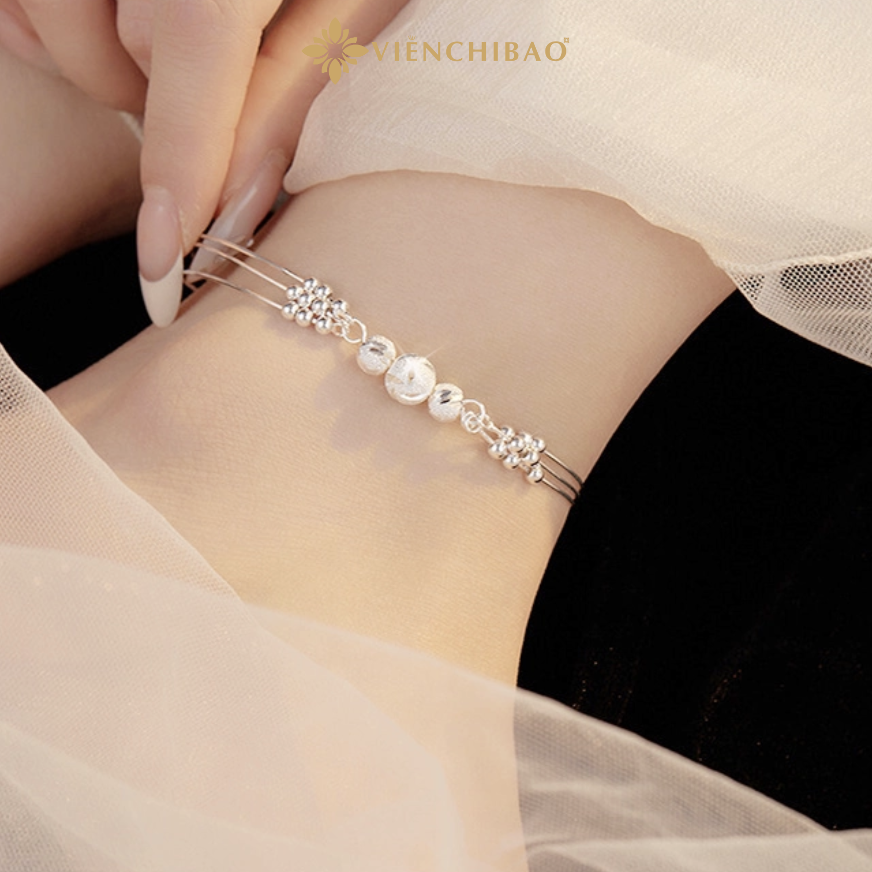 Lắc chân tam sinh tam thế