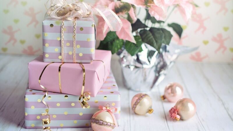 Gợi ý quà tặng 20/10 ý ngĩa - Biểu tượng của sự yêu thương chân thành hình 4 goi-y-qua-tang-20-10-y-ngia-bieu-tuong-cua-su-yeu-thuong-chan-thanh-hinh-4.jpg