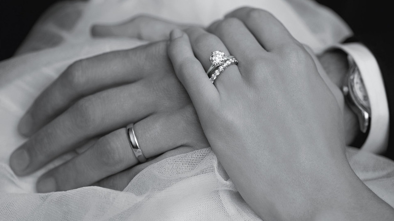 Có nên chọn nhẫn đôi Tiffany & Co làm nhẫn kỷ niệm tình yêu? hình 1 co-nen-chon-nhan-doi-tiffany-co-lam-nhan-ky-niem-tinh-yeu-hinh-1.jpg