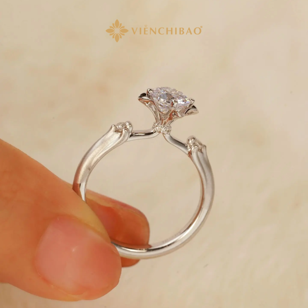 NHẪN HOA KẾT TÌNH S925 ĐÍNH MOISSANITE - VIỄN CHÍ BẢO - N0055 2 Vienchibao.com 40 4